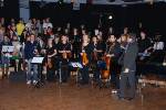 Applaus bitte, für Chor und Orchester und ihre Interpretation von Vivaldis "Gloria".