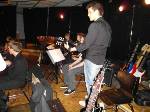 Chris Lorbeer unterstützt die Musical-Band.