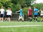 Der Referee spricht ein Machtwort.
