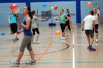 Buntes Einspielen im Badminton-Workshop von Herrn Heiseke und Herrn Kaiser.