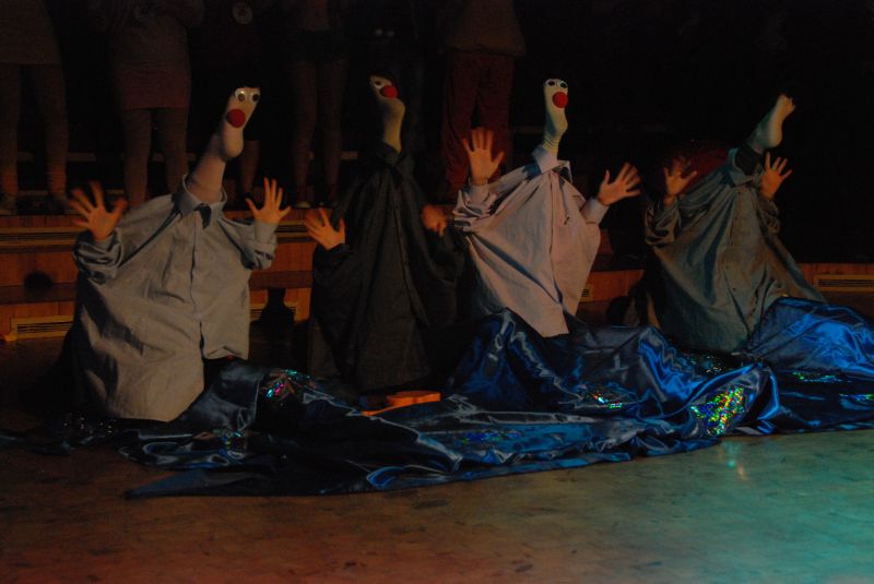 Ein Highlight war die Performance des Wasser-Songs durch ... Socken!