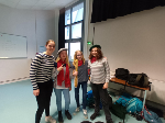 Echte Französinnen oder verkleidete Deutsche? Ein Teil der Sketchgruppe für den deutsch-französischen Abend.
